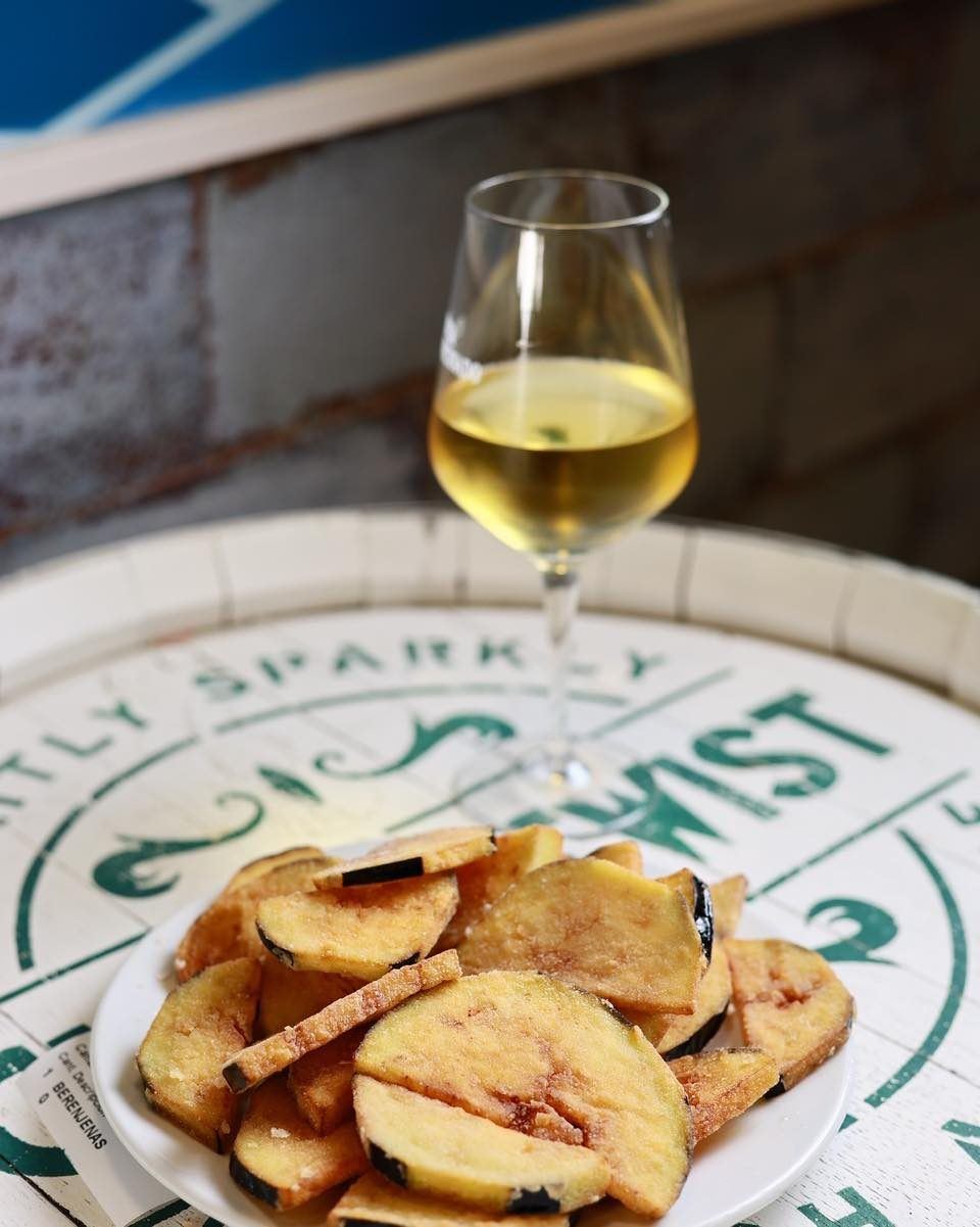 Berenjenas fritas de la casa